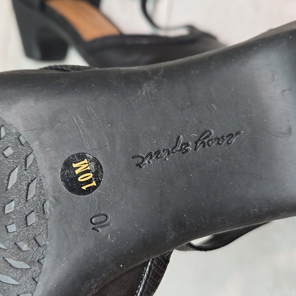 Easy Spirit Elegant Black Women's Mary Jane Leather Shoes Heels Sz 10M - Picture 11 of 11